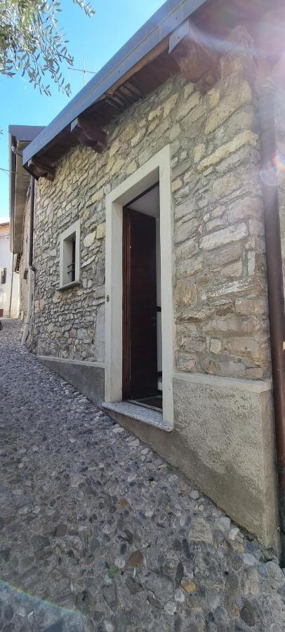 La Casetta Di Sornico Lierna Luaran gambar